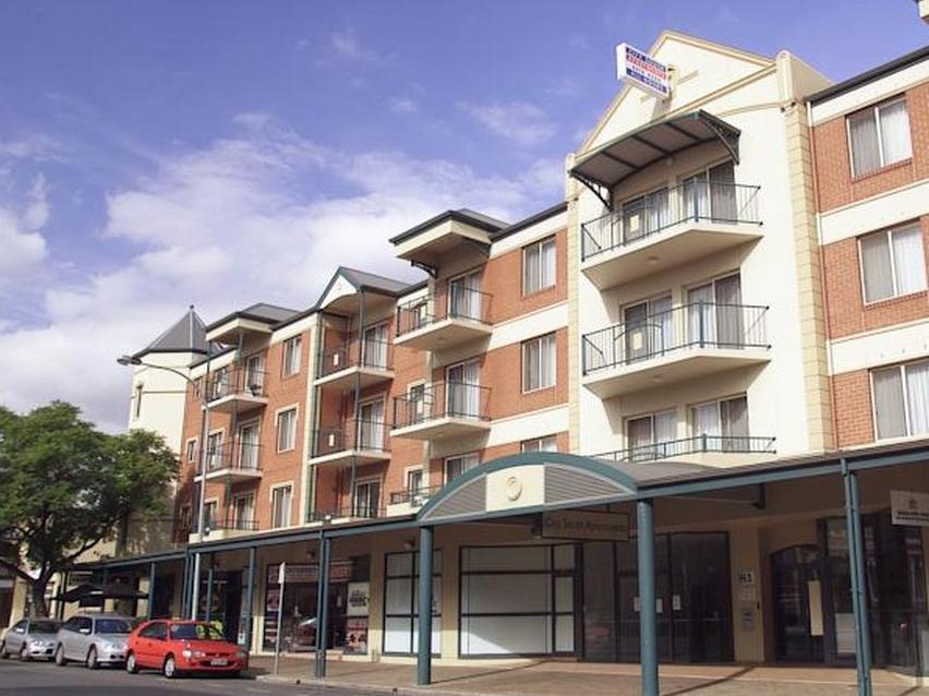 Windsor Apartments Аделейд Екстериор снимка