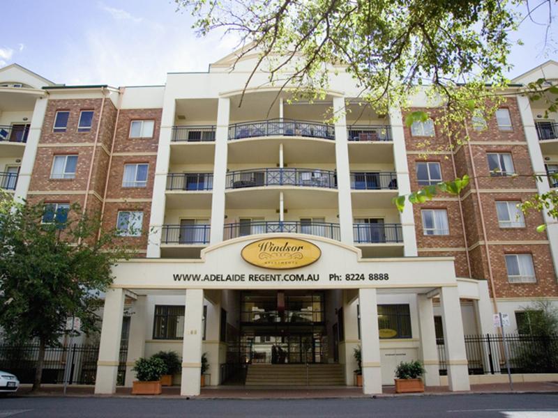Windsor Apartments Аделейд Екстериор снимка
